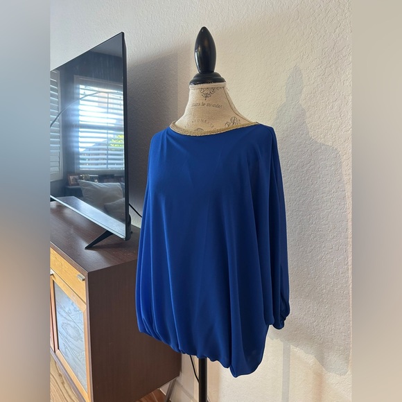 Royal blue with gold detail blouse - Picture 1 of 3
